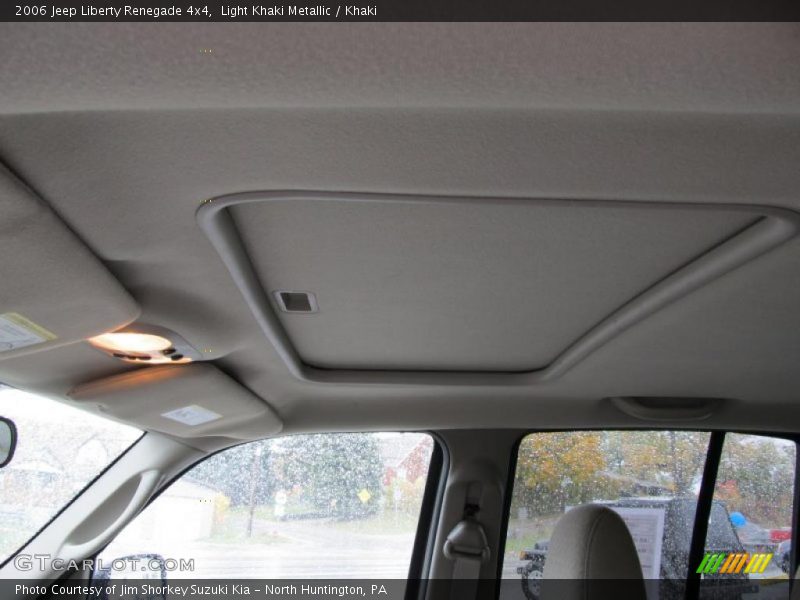 Light Khaki Metallic / Khaki 2006 Jeep Liberty Renegade 4x4