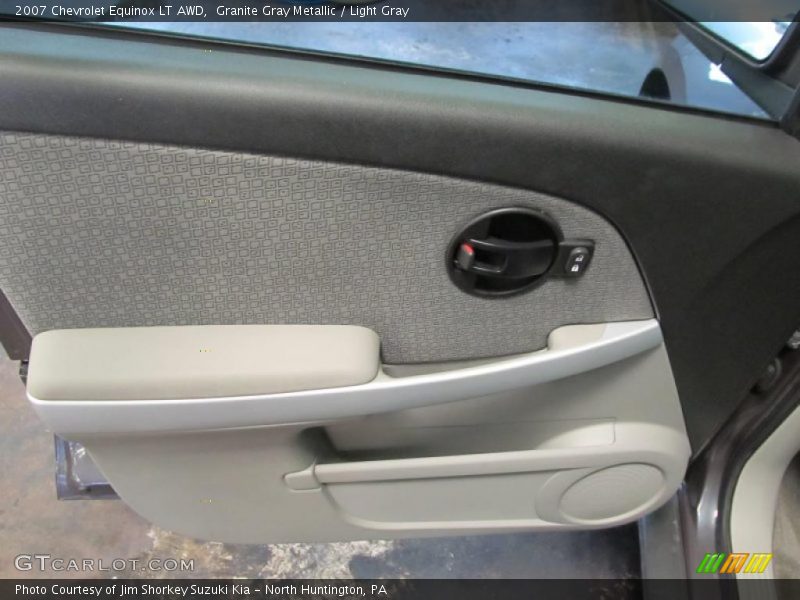 Granite Gray Metallic / Light Gray 2007 Chevrolet Equinox LT AWD
