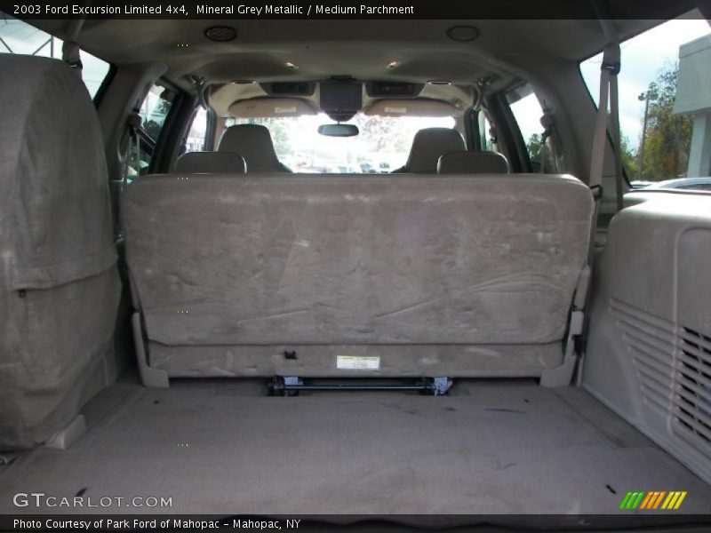  2003 Excursion Limited 4x4 Trunk