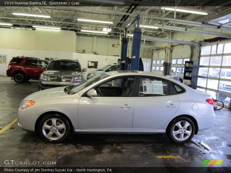 Quicksilver / Gray 2010 Hyundai Elantra SE