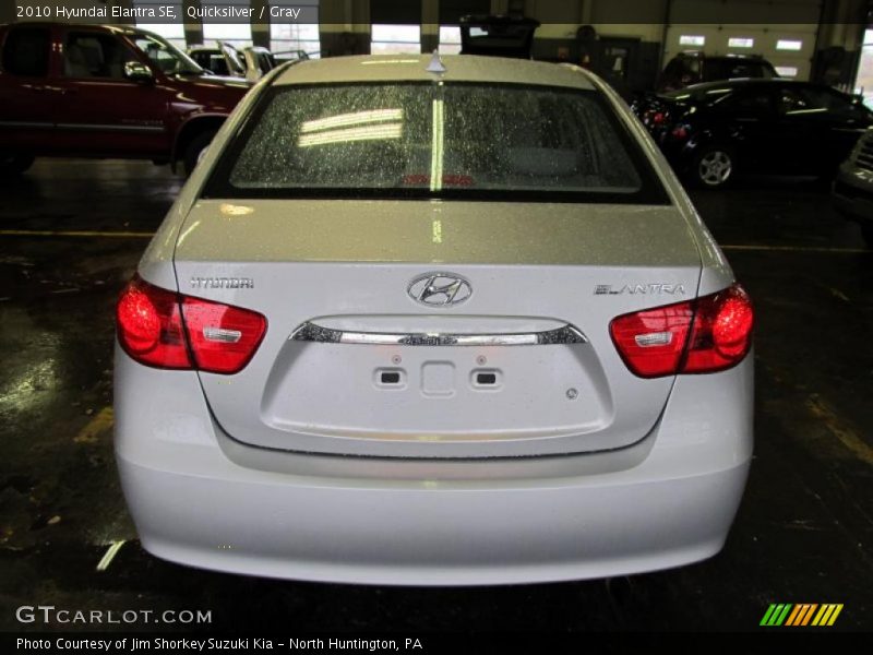 Quicksilver / Gray 2010 Hyundai Elantra SE