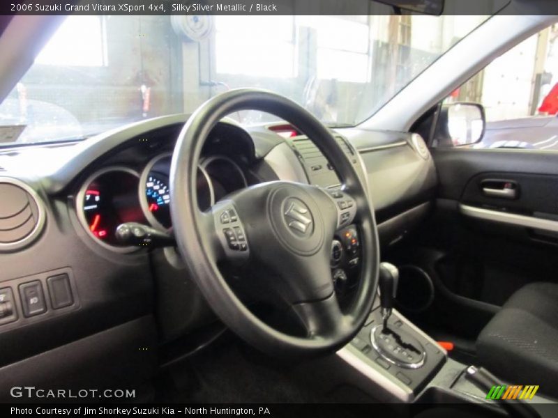 Silky Silver Metallic / Black 2006 Suzuki Grand Vitara XSport 4x4