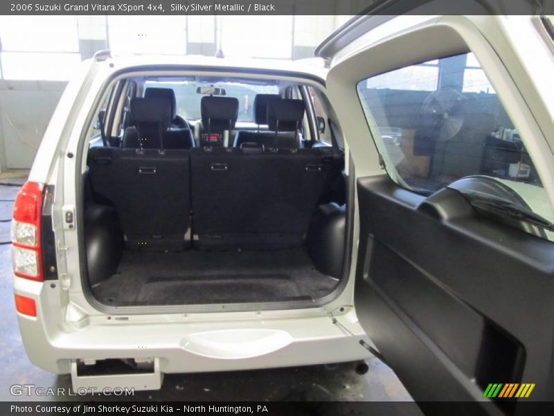 Silky Silver Metallic / Black 2006 Suzuki Grand Vitara XSport 4x4