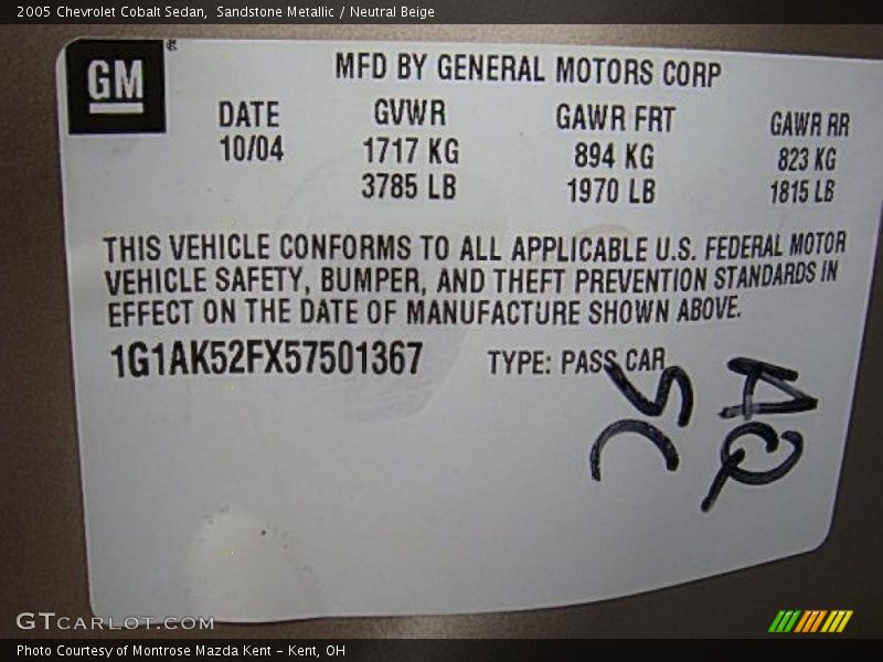 Sandstone Metallic / Neutral Beige 2005 Chevrolet Cobalt Sedan