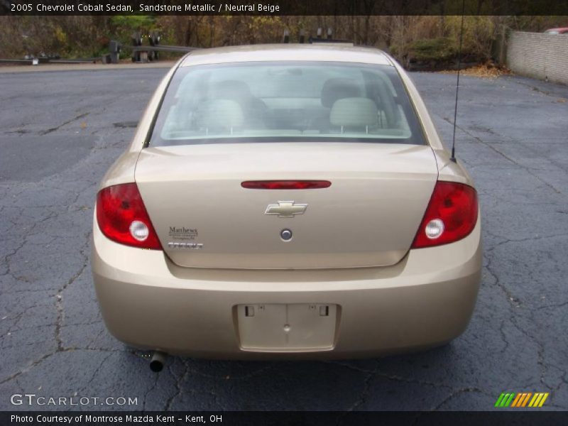 Sandstone Metallic / Neutral Beige 2005 Chevrolet Cobalt Sedan