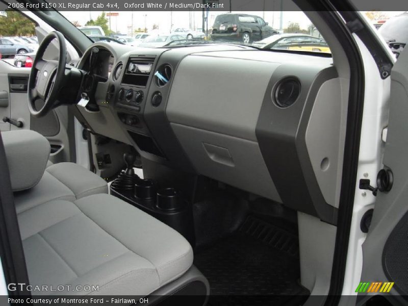  2008 F150 XL Regular Cab 4x4 Medium/Dark Flint Interior