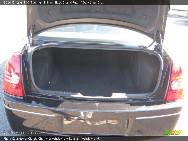 Brilliant Black Crystal Pearl / Dark Slate Gray 2010 Chrysler 300 Touring