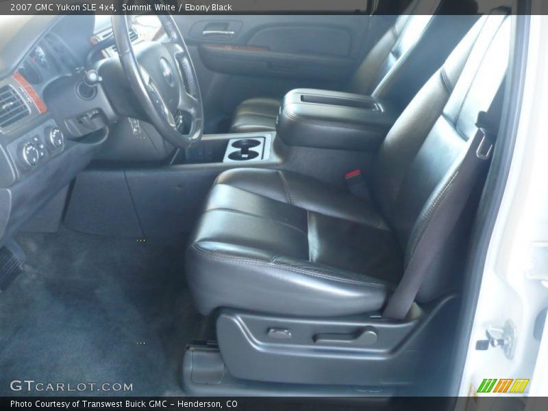 Summit White / Ebony Black 2007 GMC Yukon SLE 4x4