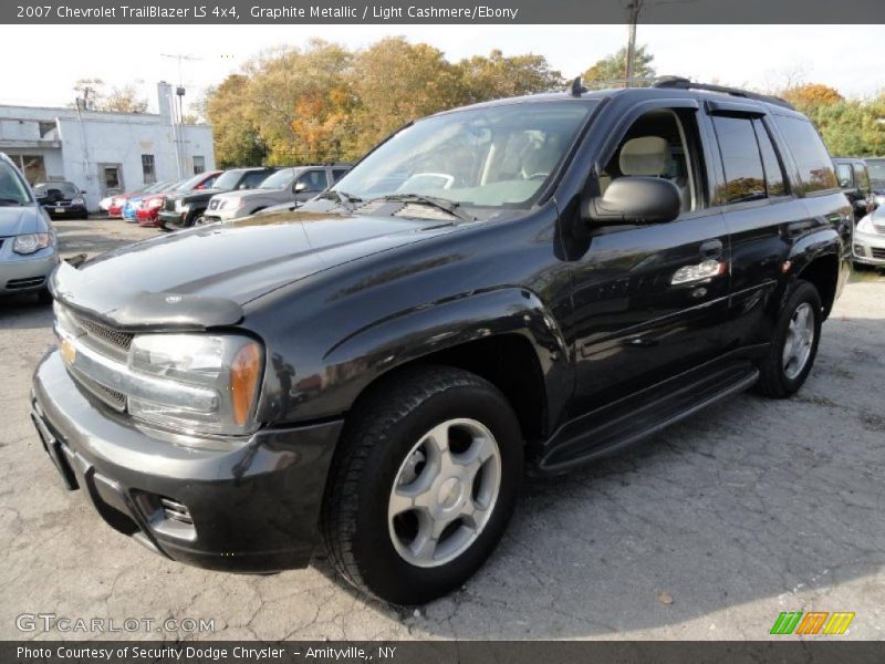 Graphite Metallic / Light Cashmere/Ebony 2007 Chevrolet TrailBlazer LS 4x4