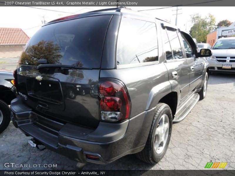 Graphite Metallic / Light Cashmere/Ebony 2007 Chevrolet TrailBlazer LS 4x4