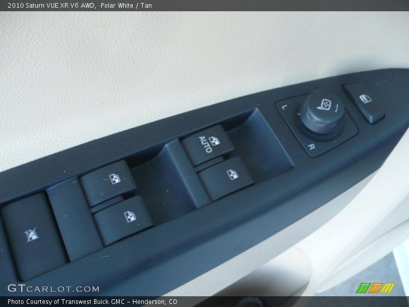 Polar White / Tan 2010 Saturn VUE XR V6 AWD