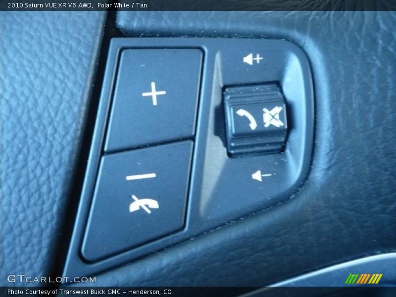 Polar White / Tan 2010 Saturn VUE XR V6 AWD