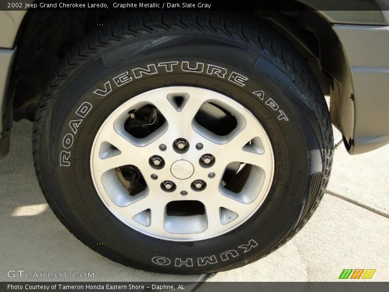  2002 Grand Cherokee Laredo Wheel