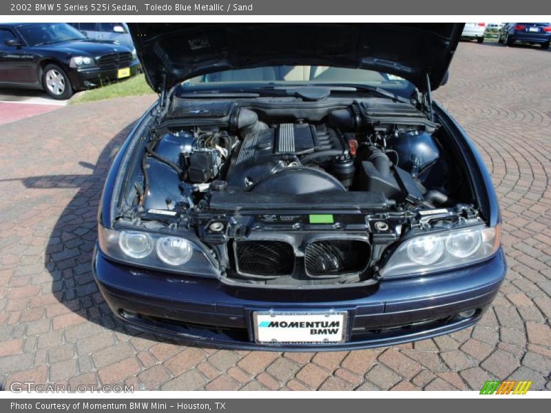  2002 5 Series 525i Sedan Engine - 2.5L DOHC 24V Inline 6 Cylinder