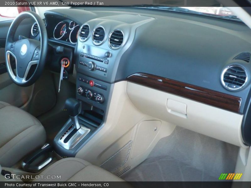  2010 VUE XR V6 AWD Tan Interior