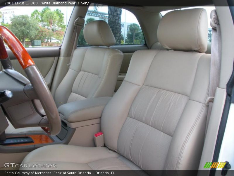  2001 ES 300 Ivory Interior