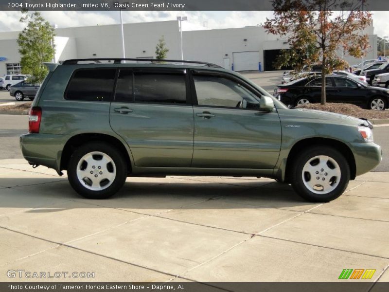 Oasis Green Pearl / Ivory 2004 Toyota Highlander Limited V6
