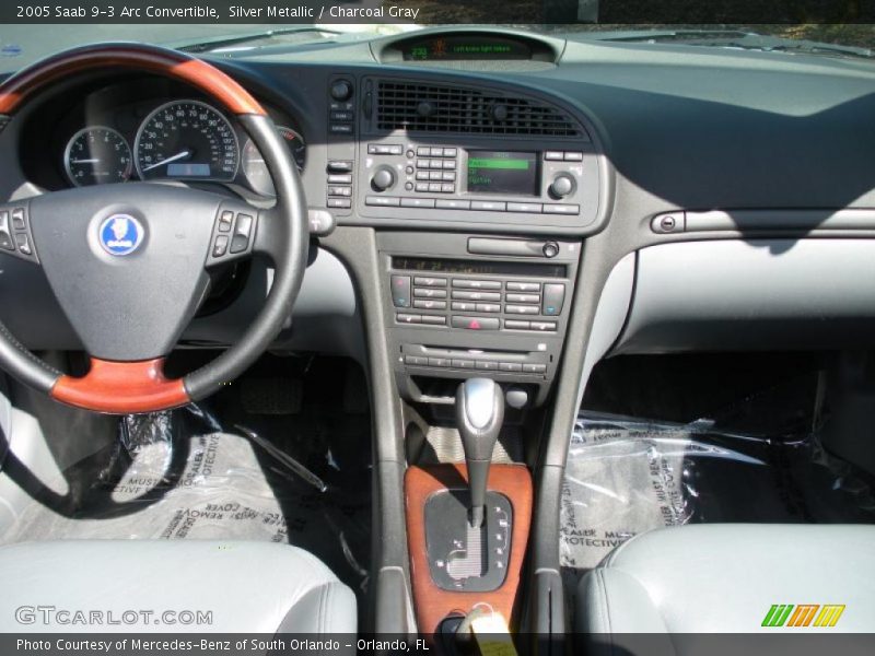 Dashboard of 2005 9-3 Arc Convertible