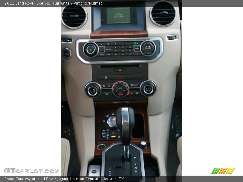 Controls of 2011 LR4 V8
