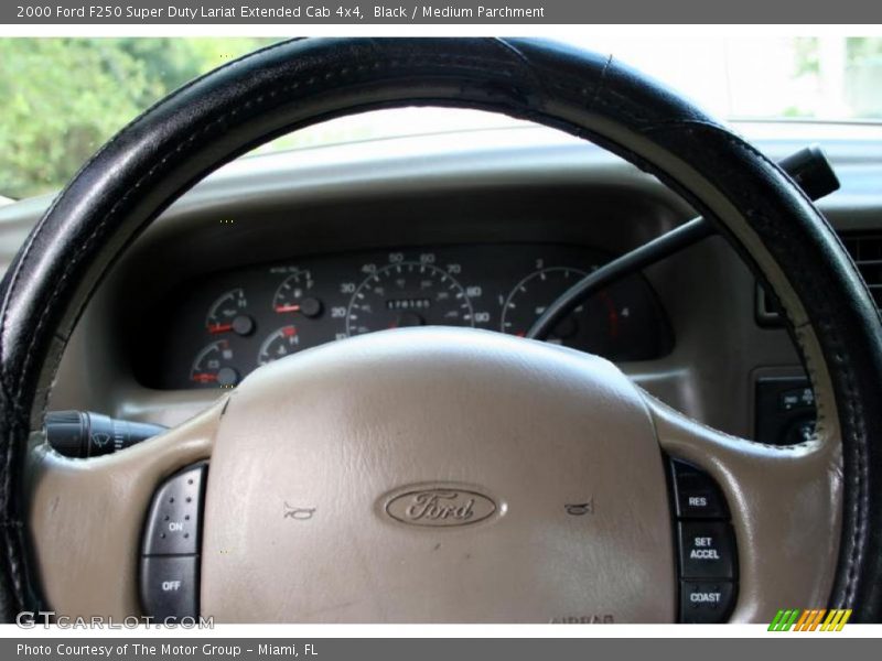 Black / Medium Parchment 2000 Ford F250 Super Duty Lariat Extended Cab 4x4