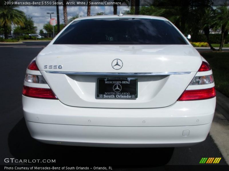 Arctic White / Savanna/Cashmere 2009 Mercedes-Benz S 550 Sedan