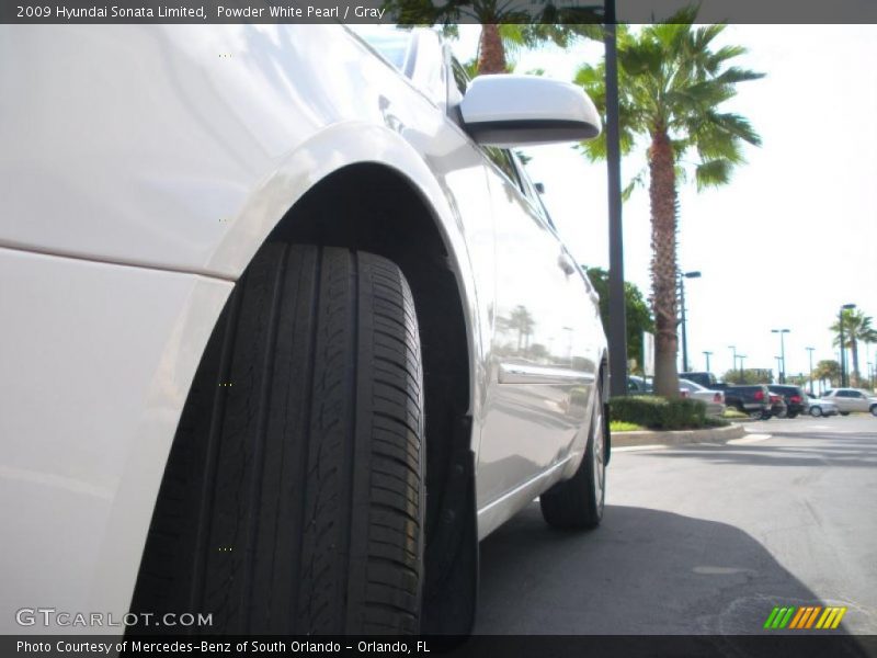 Powder White Pearl / Gray 2009 Hyundai Sonata Limited