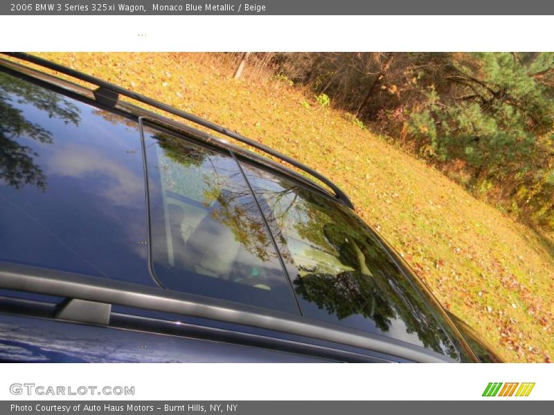 Sunroof of 2006 3 Series 325xi Wagon
