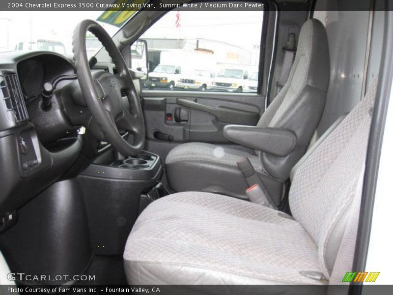 Summit White / Medium Dark Pewter 2004 Chevrolet Express 3500 Cutaway Moving Van