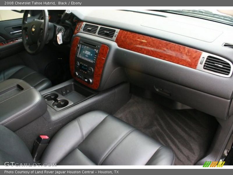 Dashboard of 2008 Tahoe Hybrid