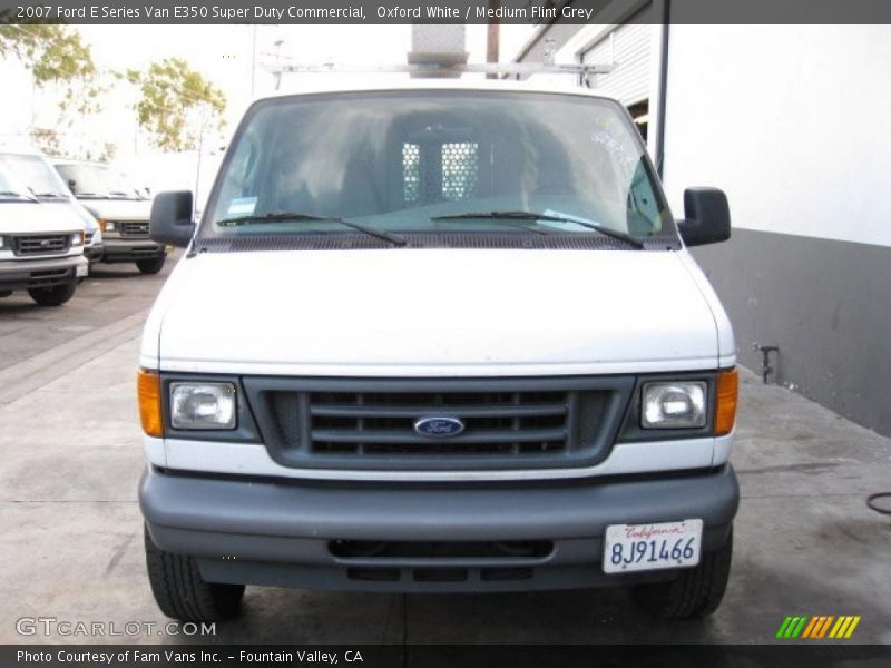 Oxford White / Medium Flint Grey 2007 Ford E Series Van E350 Super Duty Commercial