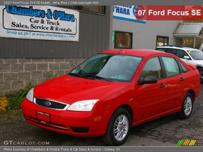 Infra-Red / Charcoal/Light Flint 2007 Ford Focus ZX4 SE Sedan