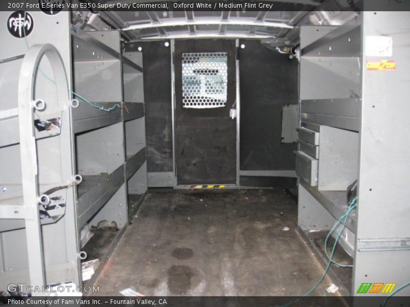 Oxford White / Medium Flint Grey 2007 Ford E Series Van E350 Super Duty Commercial