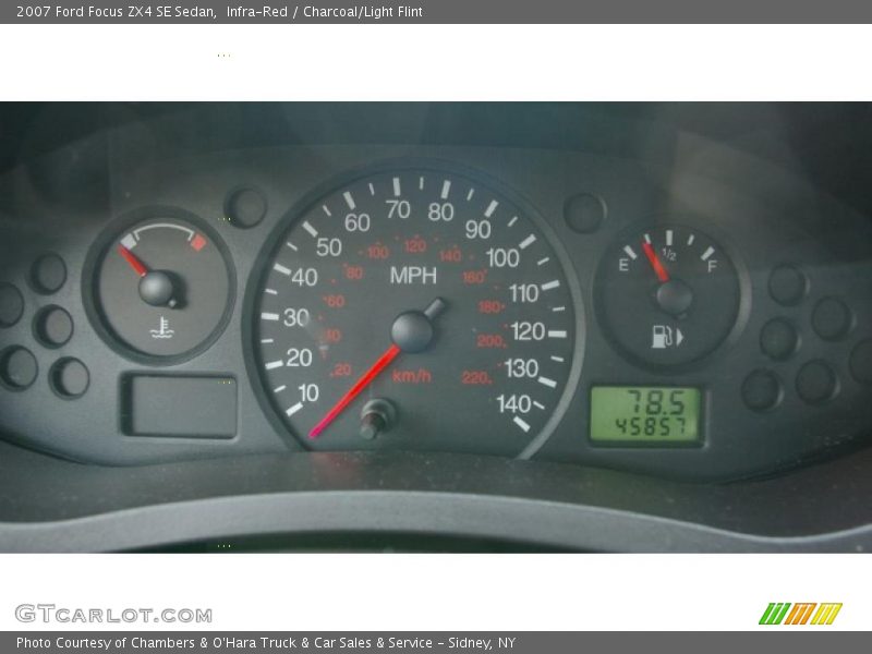 Infra-Red / Charcoal/Light Flint 2007 Ford Focus ZX4 SE Sedan