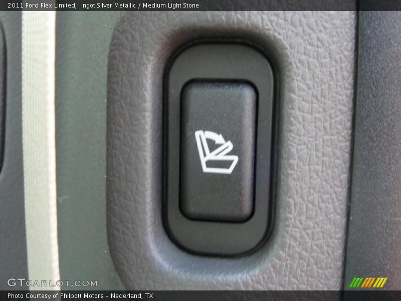 Ingot Silver Metallic / Medium Light Stone 2011 Ford Flex Limited