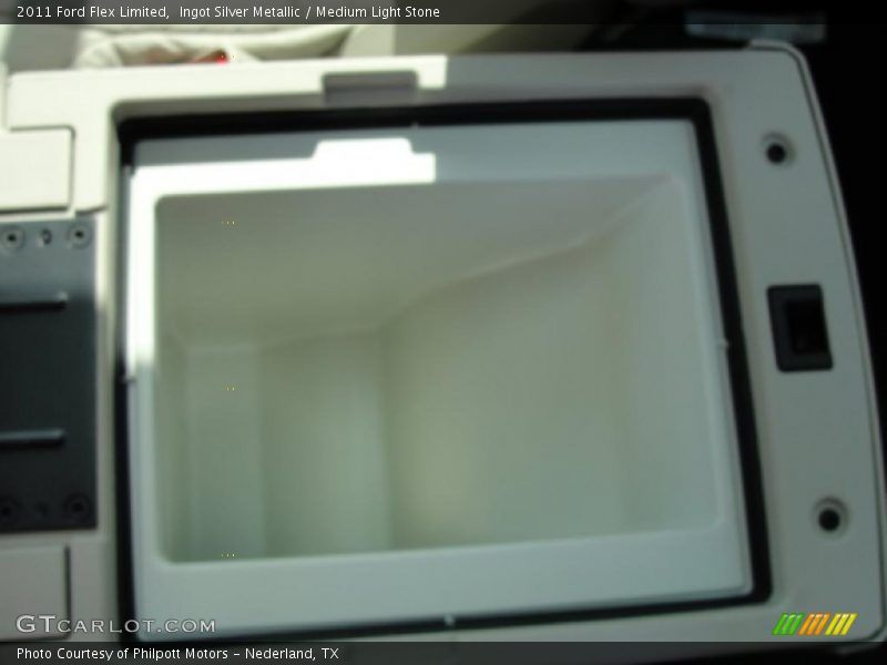 Ingot Silver Metallic / Medium Light Stone 2011 Ford Flex Limited