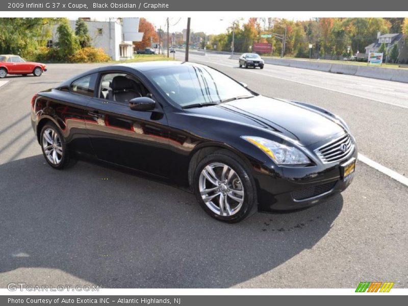Front 3/4 View of 2009 G 37 x Coupe