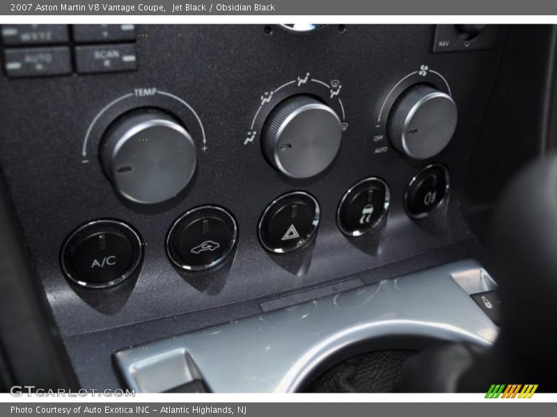 Controls of 2007 V8 Vantage Coupe