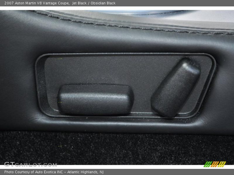 Controls of 2007 V8 Vantage Coupe