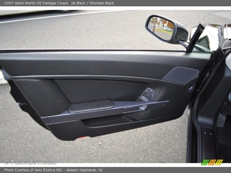 Door Panel of 2007 V8 Vantage Coupe