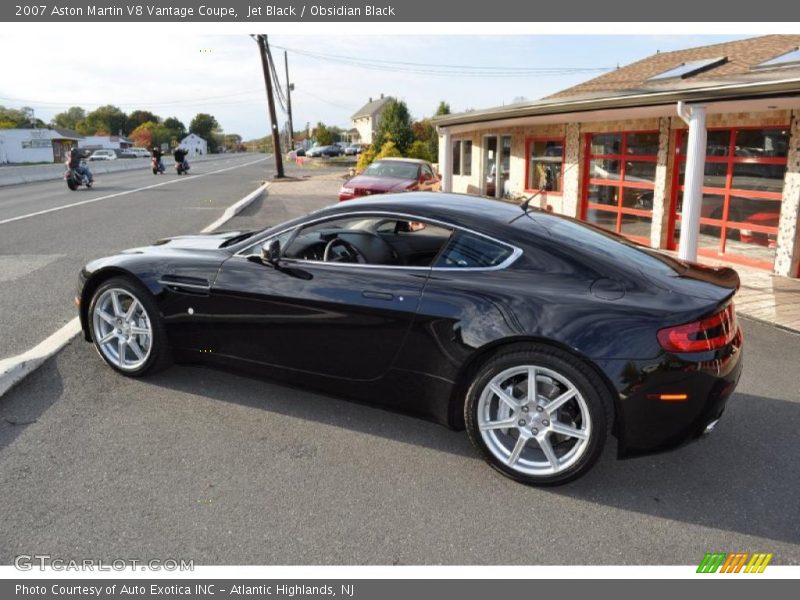 Jet Black / Obsidian Black 2007 Aston Martin V8 Vantage Coupe