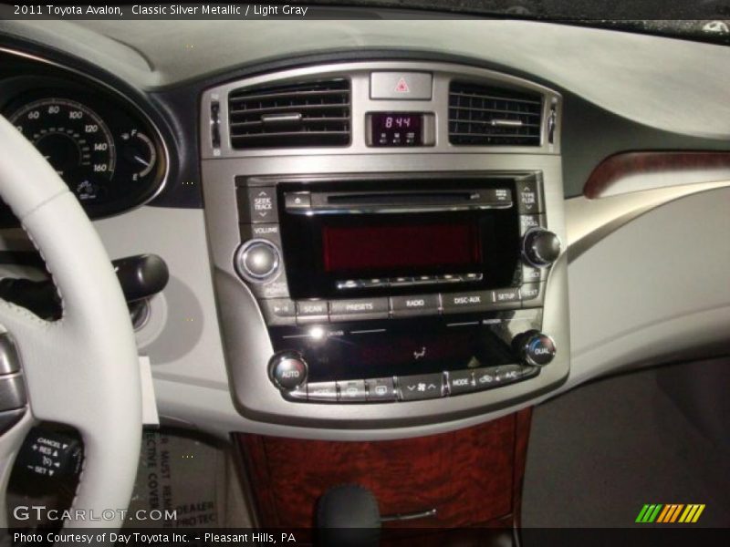 Classic Silver Metallic / Light Gray 2011 Toyota Avalon
