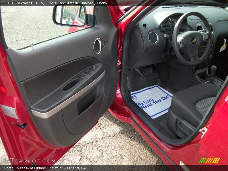  2011 HHR LS Ebony Interior