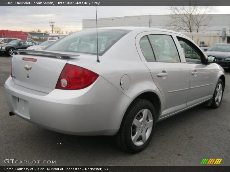 Ultra Silver Metallic / Gray 2005 Chevrolet Cobalt Sedan