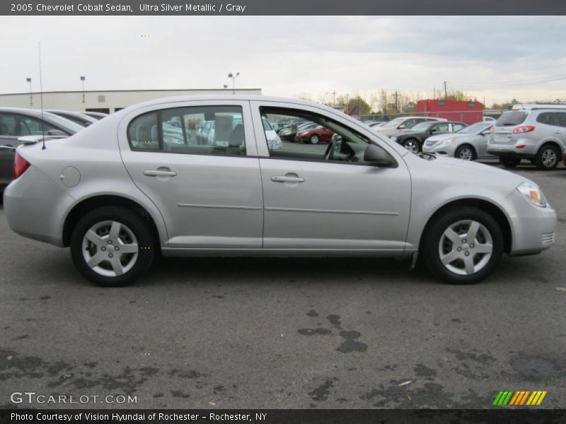 Ultra Silver Metallic / Gray 2005 Chevrolet Cobalt Sedan