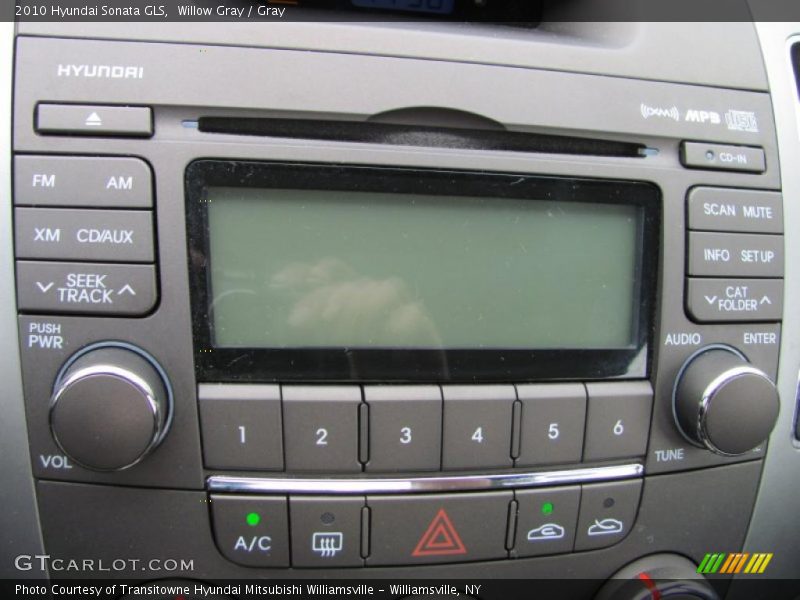 Willow Gray / Gray 2010 Hyundai Sonata GLS