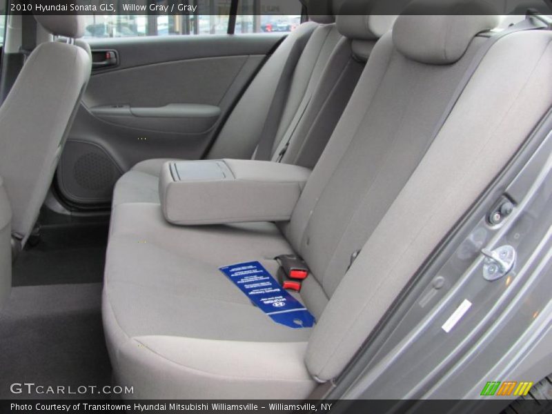 Willow Gray / Gray 2010 Hyundai Sonata GLS