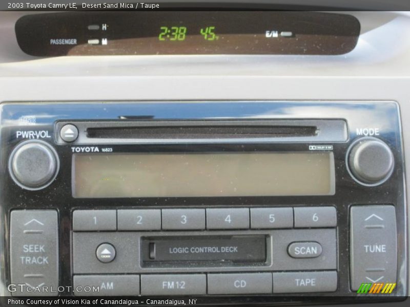 Desert Sand Mica / Taupe 2003 Toyota Camry LE