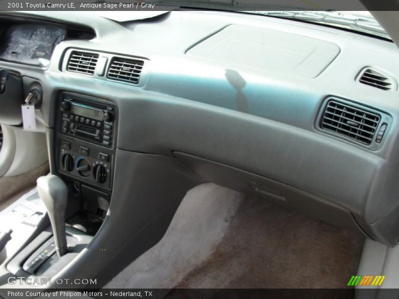 Antique Sage Pearl / Gray 2001 Toyota Camry LE