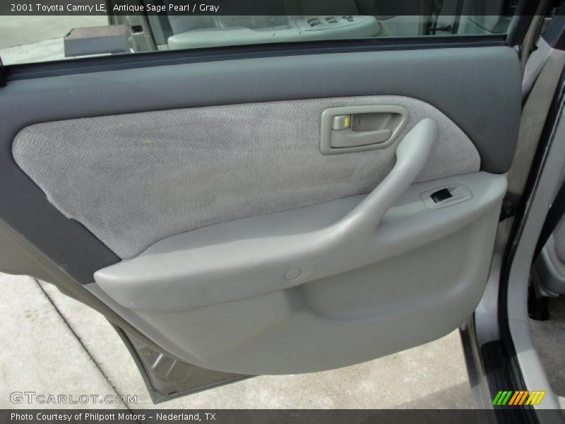 Antique Sage Pearl / Gray 2001 Toyota Camry LE