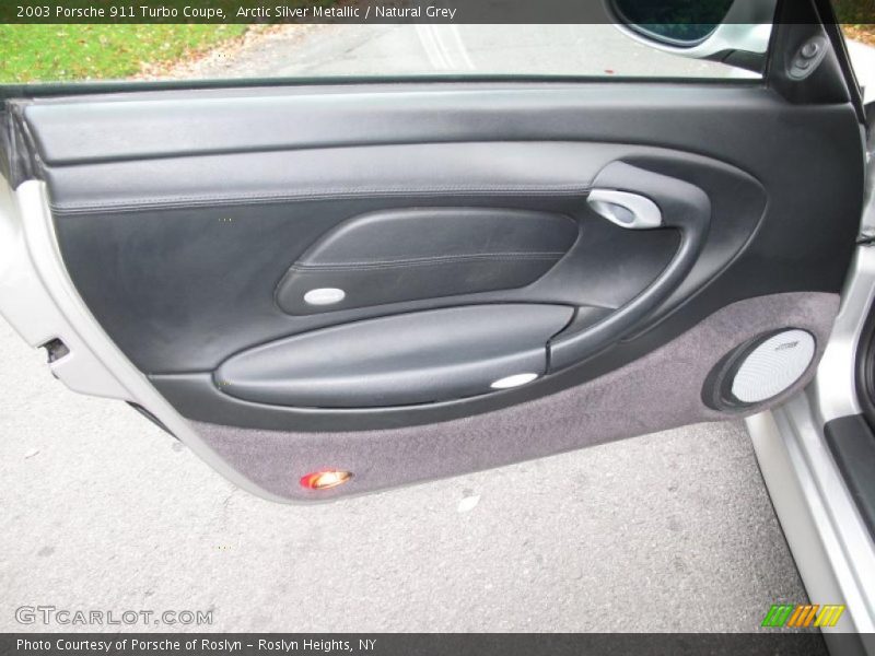 Door Panel of 2003 911 Turbo Coupe